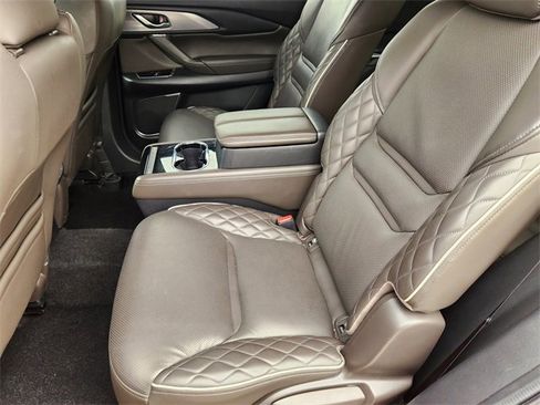 Used 2022 MAZDA CX-9 Signature image 13