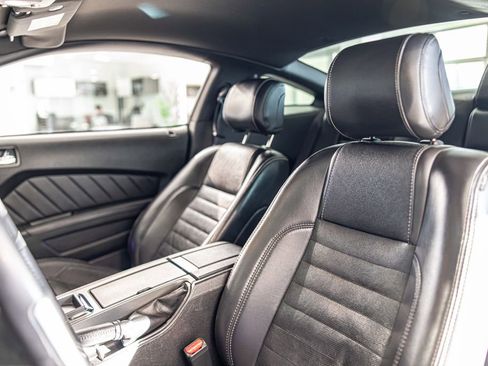 Used 2014 Ford Mustang Premium w/ V6 Performance Package image 15