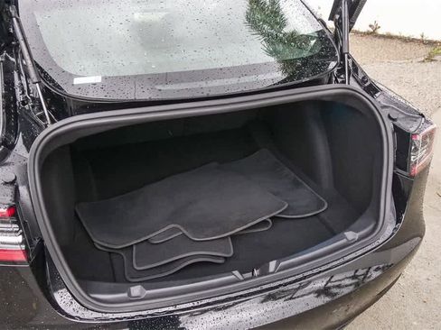 Used 2018 Tesla Model 3 Long Range image 22