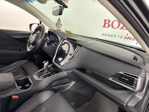 Used 2022 Subaru Outback Limited image 17
