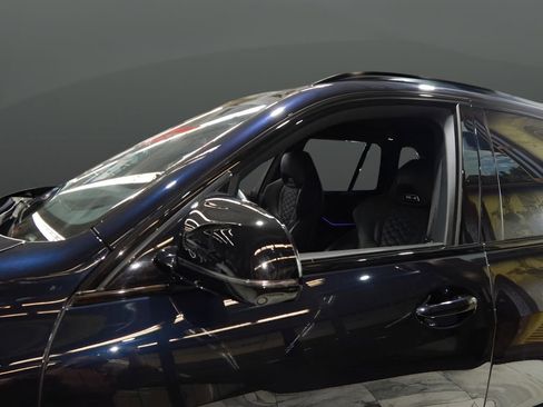 Used 2022 BMW X5 M w/ Competition Package 2 image 13