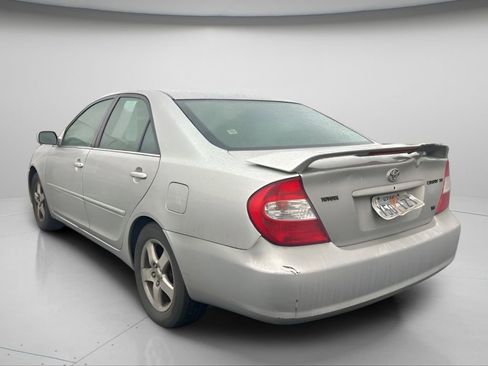 Used 2004 Toyota Camry SE image 6