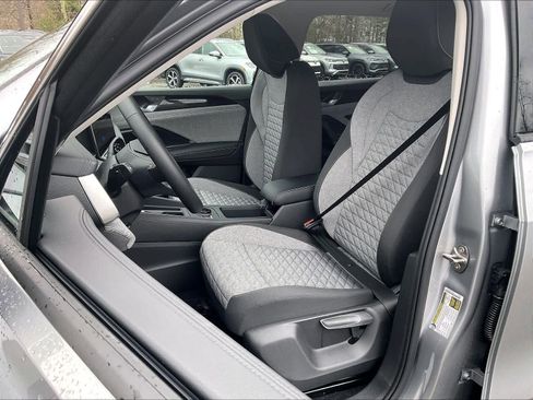 New 2026 Volkswagen Tiguan S image 11