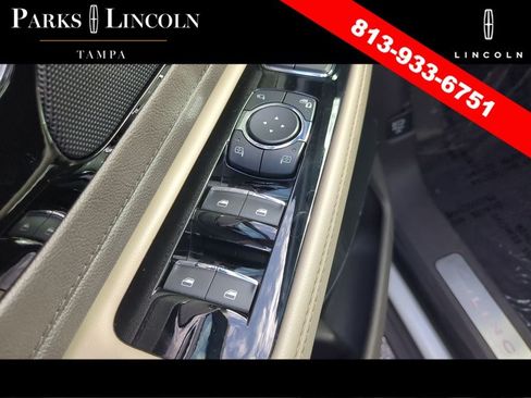 Used 2022 Lincoln Aviator Reserve w/ Elements Package Plus RWD image 17