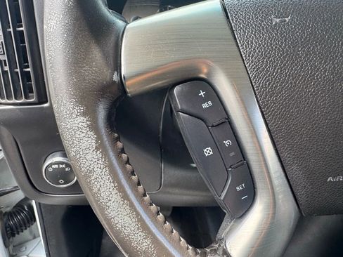 Used 2017 Chevrolet Express 3500 Extended image 29