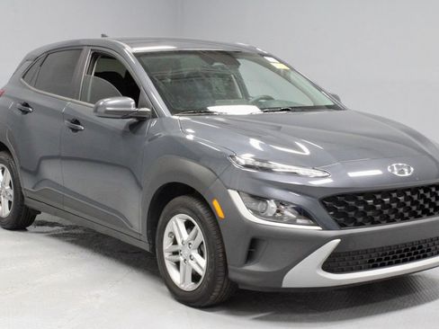 Used 2022 Hyundai Kona SE FWD image 1