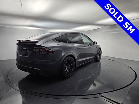 Used 2023 Tesla Model X image 12
