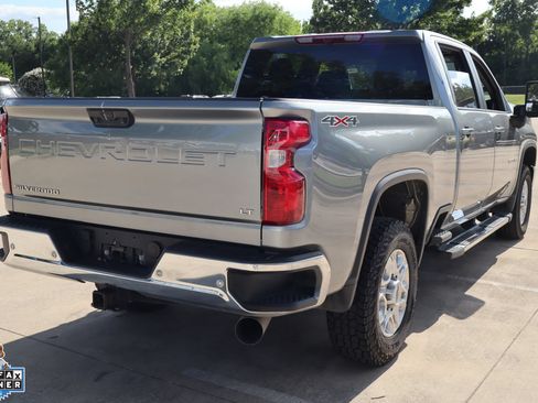 Used 2025 Chevrolet Silverado 3500 LT w/ Safety Package AWD/4WD image 3