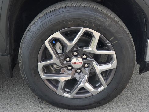 New 2026 GMC Sierra 1500 SLT w/ SLT Premium Package image 13