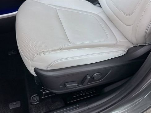 Certified 2023 Hyundai Tucson Limited image 16