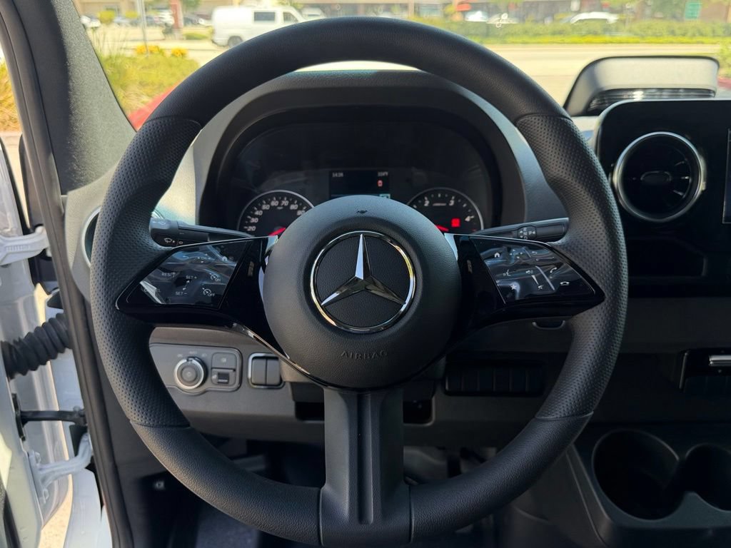 New 2026 Mercedes-Benz Sprinter 2500 image 23