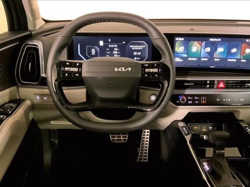 New 2026 Kia Sorento SX image 13