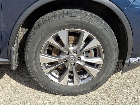 Used 2017 Nissan Murano S image 8