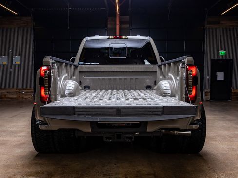 Used 2026 Ford F350 King Ranch w/ Chrome Package image 9