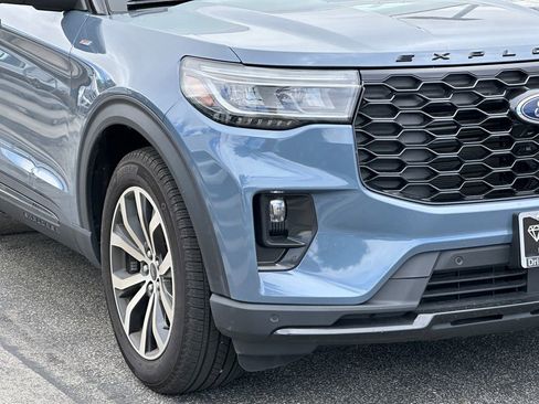 Certified 2025 Ford Explorer ST-Line w/ Premium Package RWD image 14