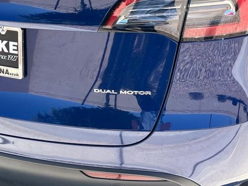 Used 2023 Tesla Model Y AWD image 8