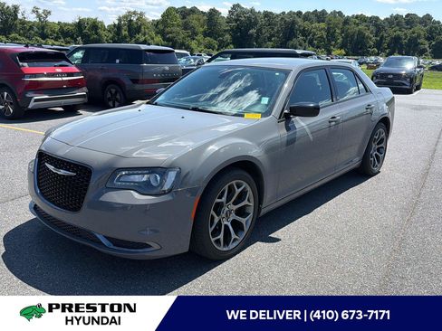 Used 2018 Chrysler 300 Touring w/ Sport Appearance Package RWD image 1