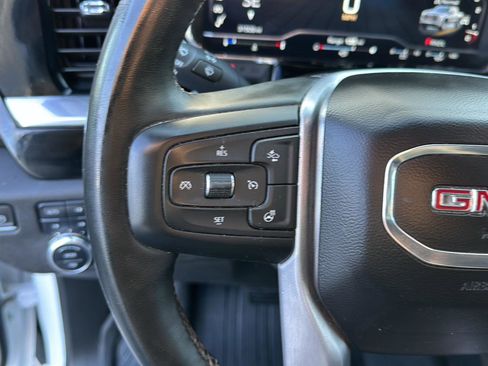 Used 2023 GMC Sierra 1500 SLE image 18