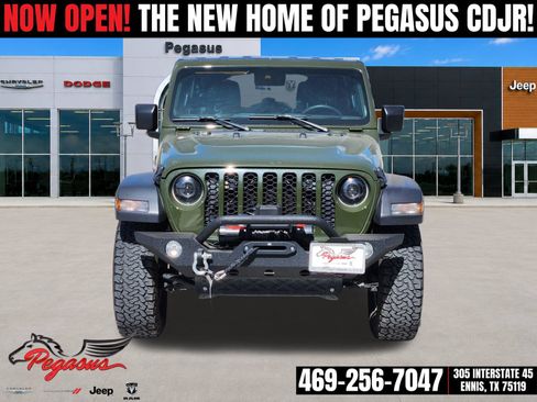 Used 2024 Jeep Wrangler Unlimited Sport AWD/4WD image 6