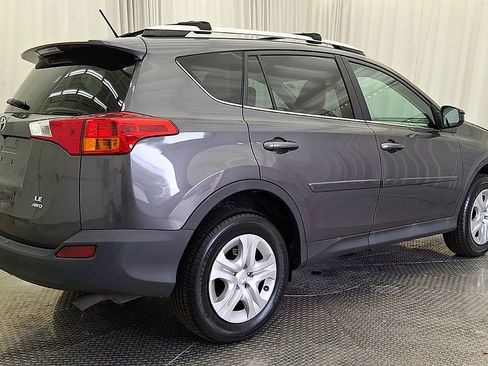 Used 2014 Toyota RAV4 LE AWD/4WD image 4