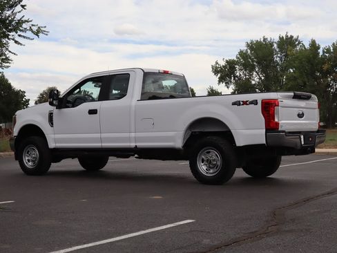 Used 2018 Ford F250 XL w/ Power Equipment Group AWD/4WD image 7