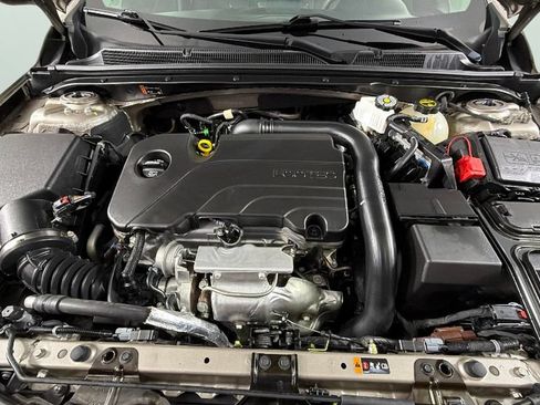 Used 2024 Chevrolet Malibu LT FWD image 36