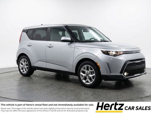 Used 2025 Kia Soul LX w/ LX Technology Package image 1