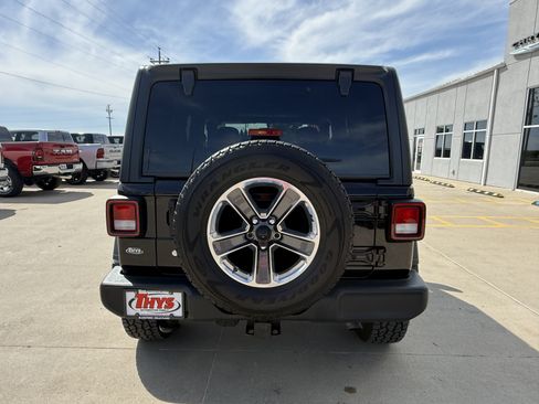 Used 2020 Jeep Wrangler Unlimited Sport S AWD/4WD image 36