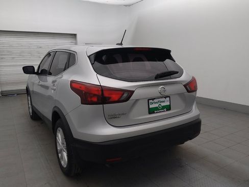 Used 2017 Nissan Rogue Sport S w/ S Appearance Package FWD image 5