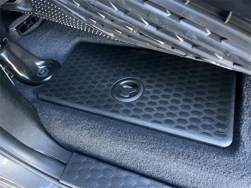 Used 2024 RAM 3500 Big Horn w/ Sport Appearance Package image 23