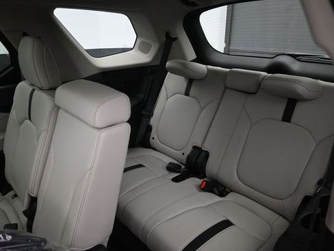 New 2026 Honda Pilot Touring image 30