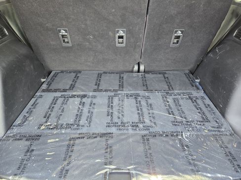 Used 2020 Ford Escape SE FWD image 30
