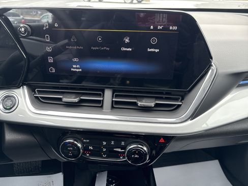 New 2026 Chevrolet Trax LT w/ Driver Confidence Package image 25