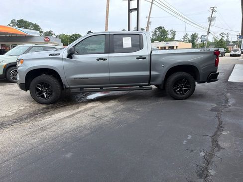 Used 2024 Chevrolet Silverado 1500 LT Trail Boss w/ Convenience Package II AWD/4WD image 1