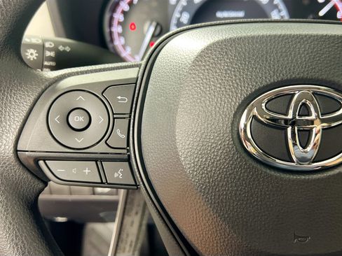 New 2025 Toyota RAV4 XLE image 18