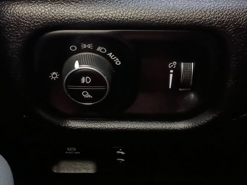 Used 2022 RAM 1500 Big Horn RWD image 12