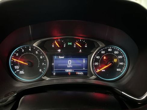 Used 2019 Chevrolet Equinox LT w/ Driver Convenience Package FWD image 12