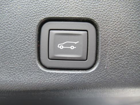 New 2026 Chevrolet Traverse Z71 w/ Enhanced Driving Package AWD/4WD image 34