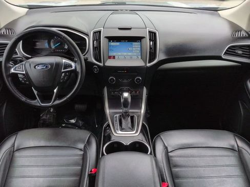Certified 2018 Ford Edge SEL w/ Equipment Group 201A FWD image 16