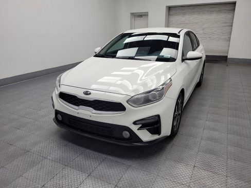 Used 2020 Kia Forte LXS FWD image 15