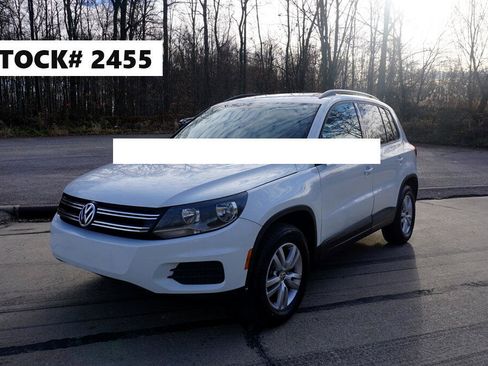 Used 2016 Volkswagen Tiguan S FWD image 27