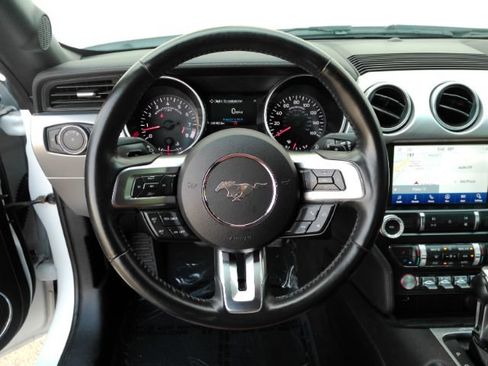 Used 2019 Ford Mustang GT Premium RWD image 30