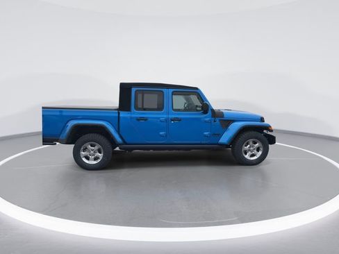 Used 2021 Jeep Gladiator Sport AWD/4WD image 9