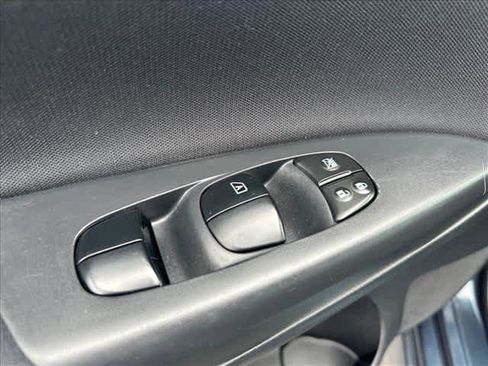 Used 2014 Nissan Sentra S image 13