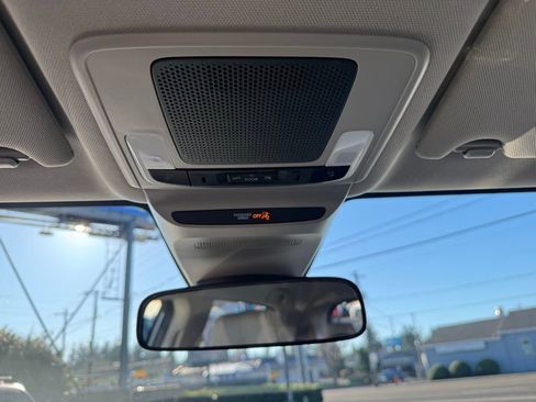 Certified 2023 Honda HR-V LX image 32