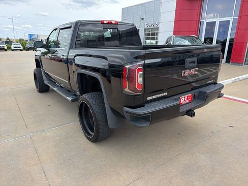 Used 2018 GMC Sierra 1500 Denali AWD/4WD image 3