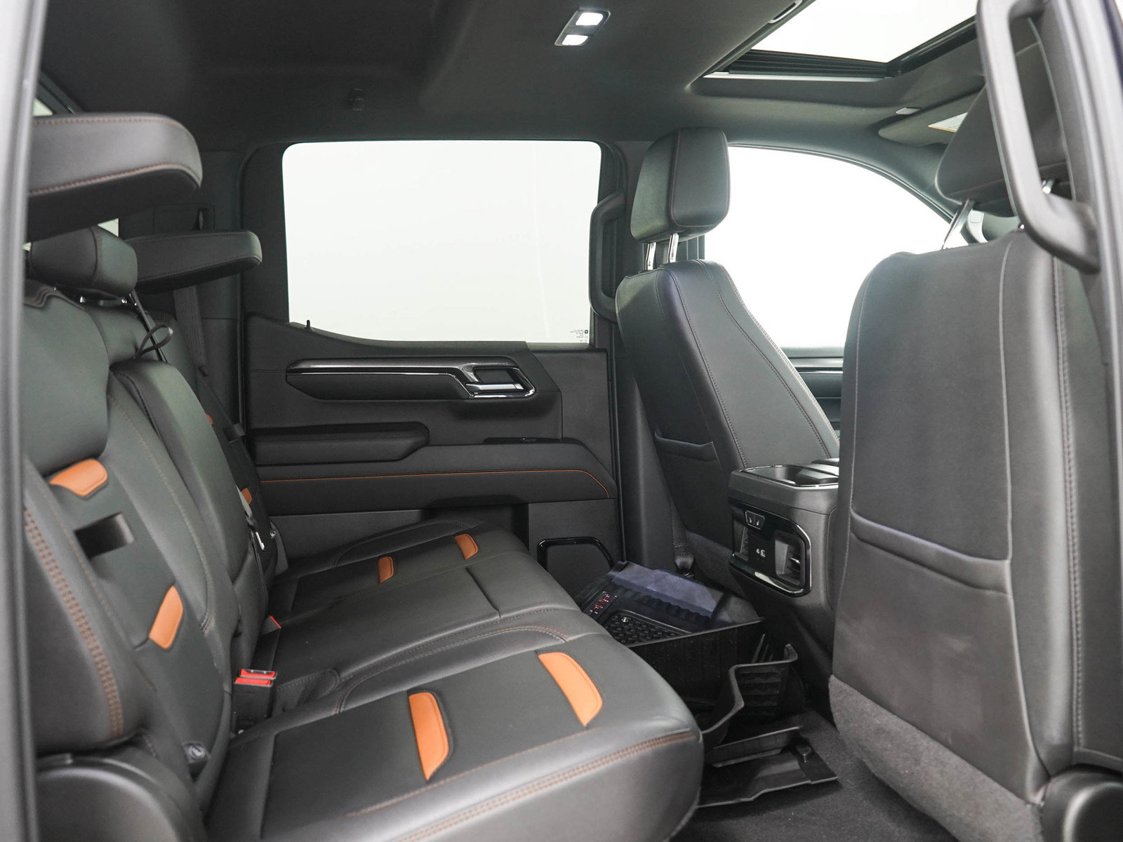 Used 2022 GMC Sierra 1500 AT4 w/ AT4 Premium Package AWD/4WD image 14
