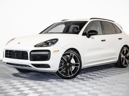 Used 2019 Porsche Cayenne Turbo AWD/4WD image 9