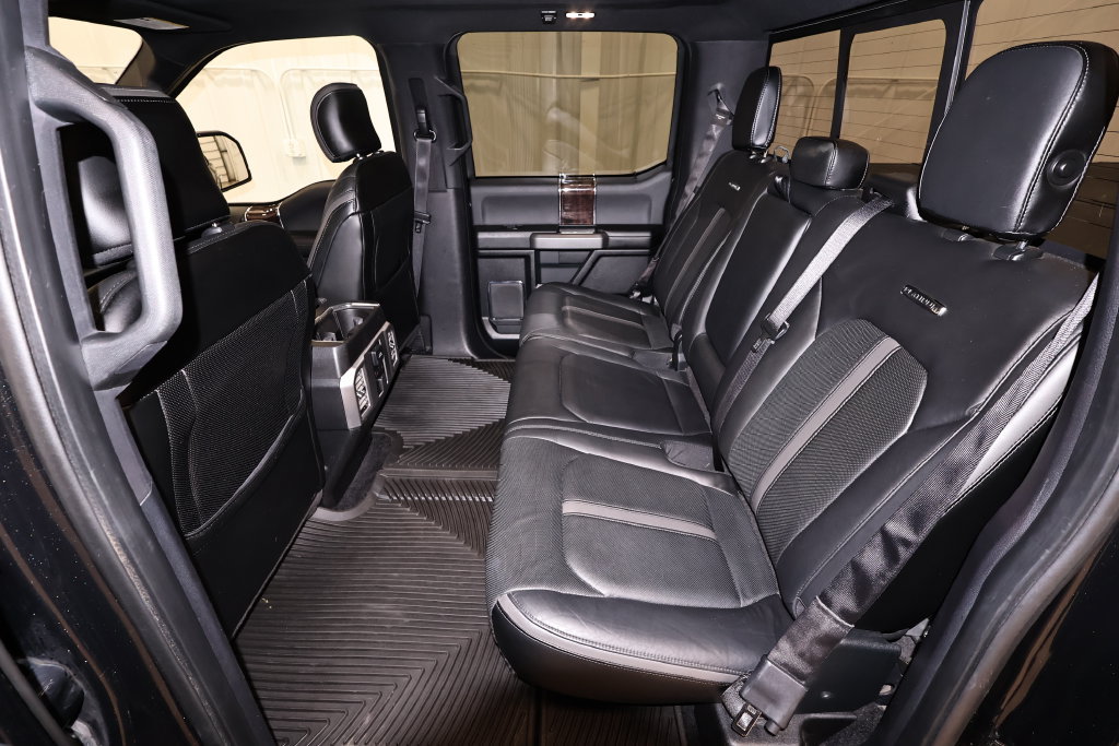Used 2015 Ford F150 Platinum w/ Equipment Group 701A Luxury AWD/4WD image 15