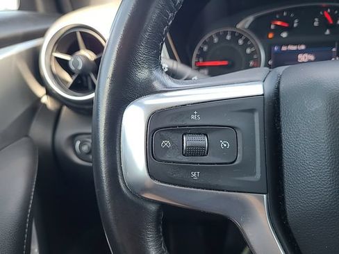 Used 2020 Chevrolet Blazer LT FWD image 17